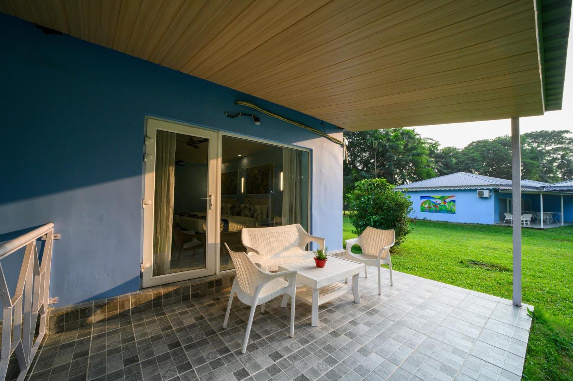 Sinclairs Retreat Dooars, Chalsa Hotel Exterior photo